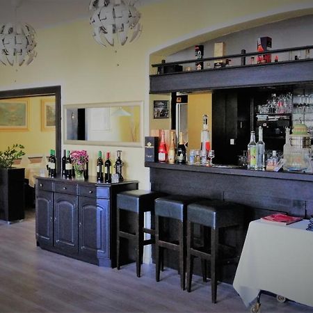 Landhotel Schuff Kindsbach Bagian luar foto